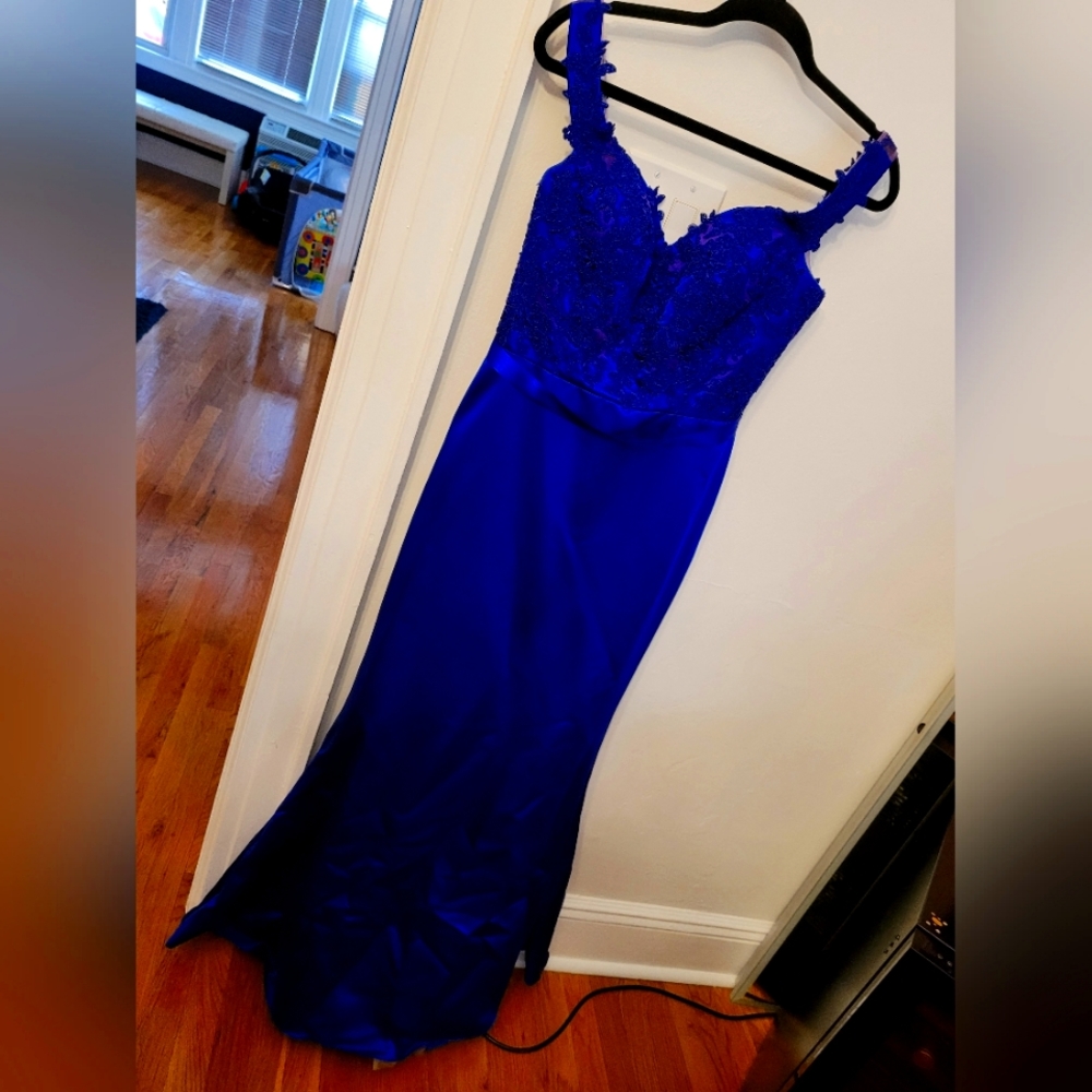 Ashley and Justin bridesmaids  size 12 royal blue